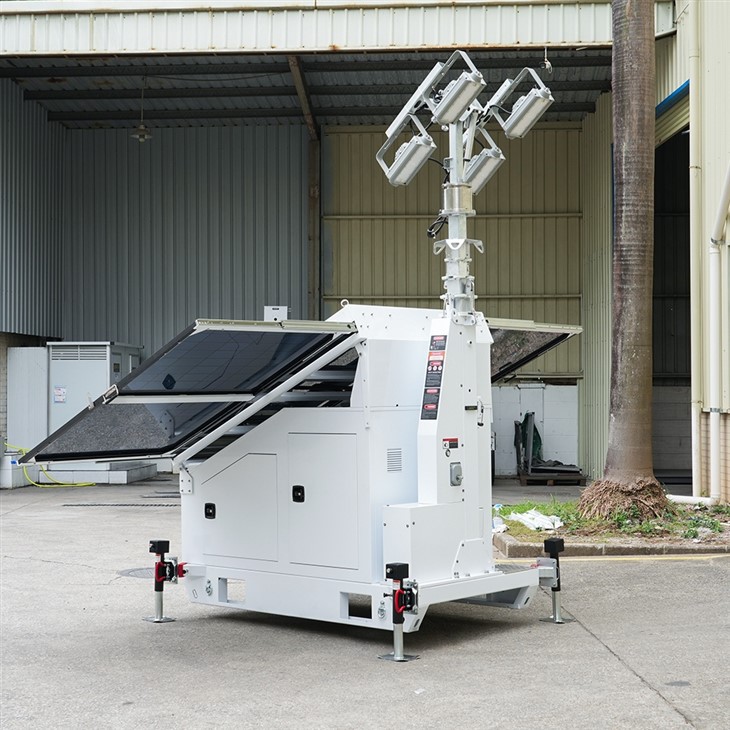 Three Solar Panels HiSKID Solar Lighting Tower high quality