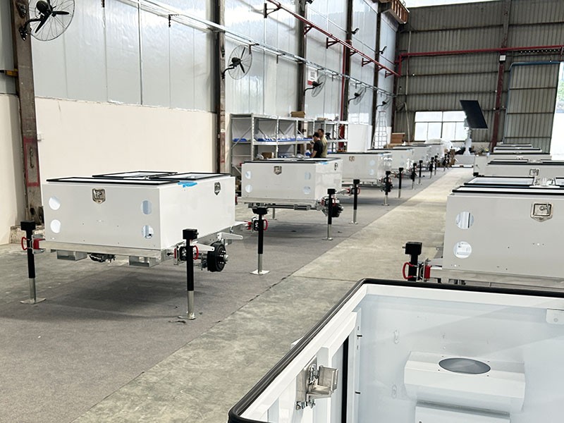 BIGLUX Continuously Manufacturing Mobile Surveillance Trailers BIGLUX Continuously Manufacturing Mobile Surveillance Trailers