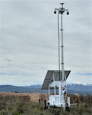Remorcile turn de iluminat pentru monitorizare solară sunt utilizate pe scară...