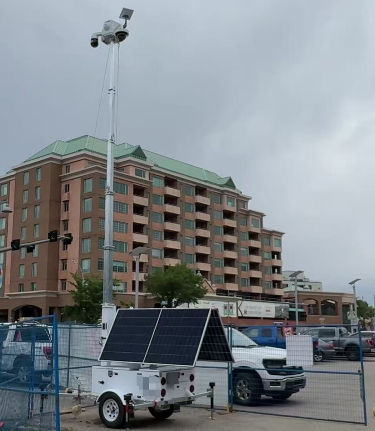 Solar CCTV Trailer 5G Starlink Solar CCTV Trailer 5G Starlink